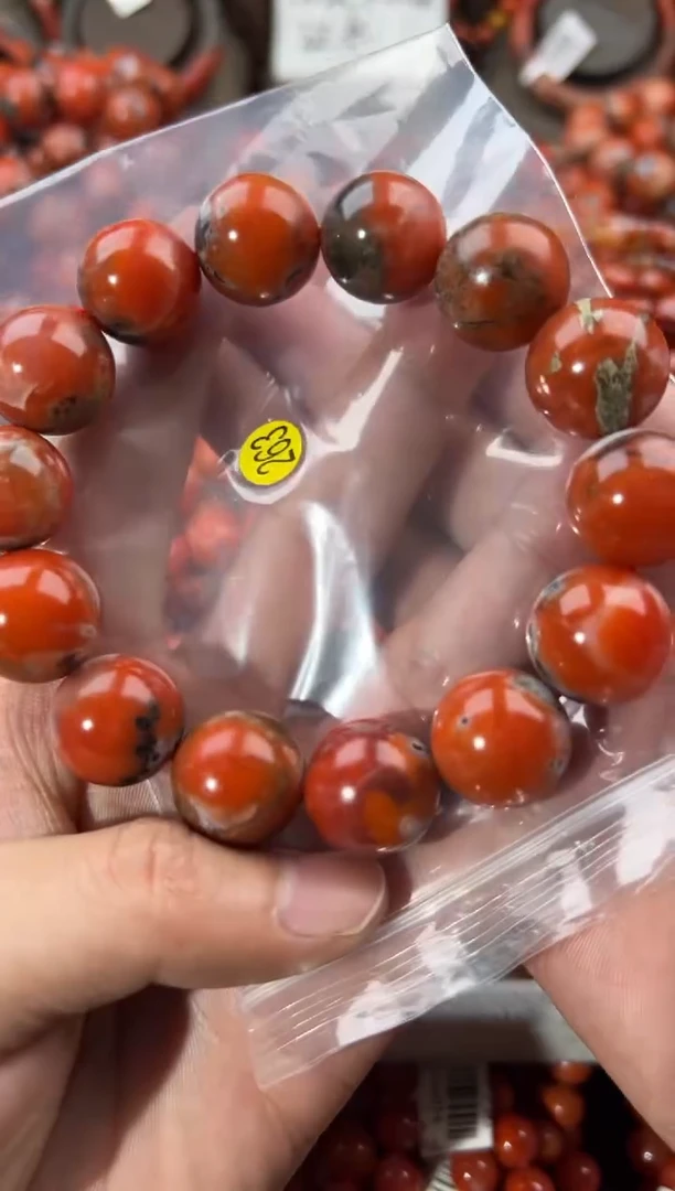 未镶嵌手串南红玛瑙金***土17