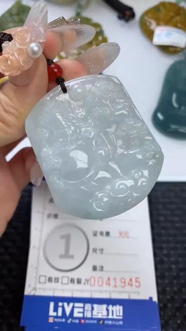 【闪购商品】翡翠颈饰未镶嵌1111111111111111