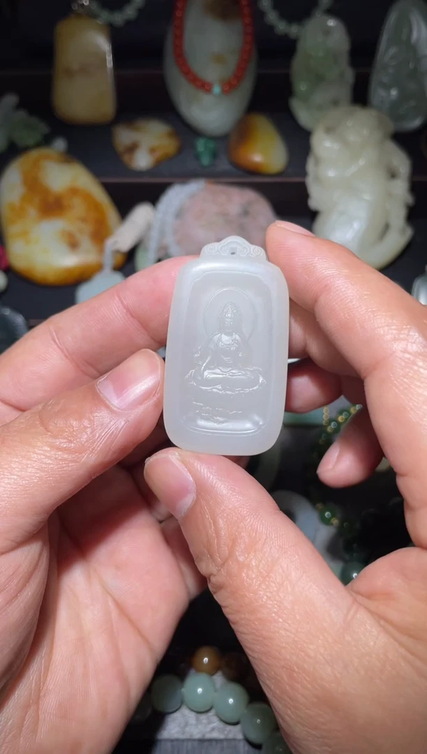 吊坠(不含链)未镶嵌和田玉和田玉老坑青海观音牌