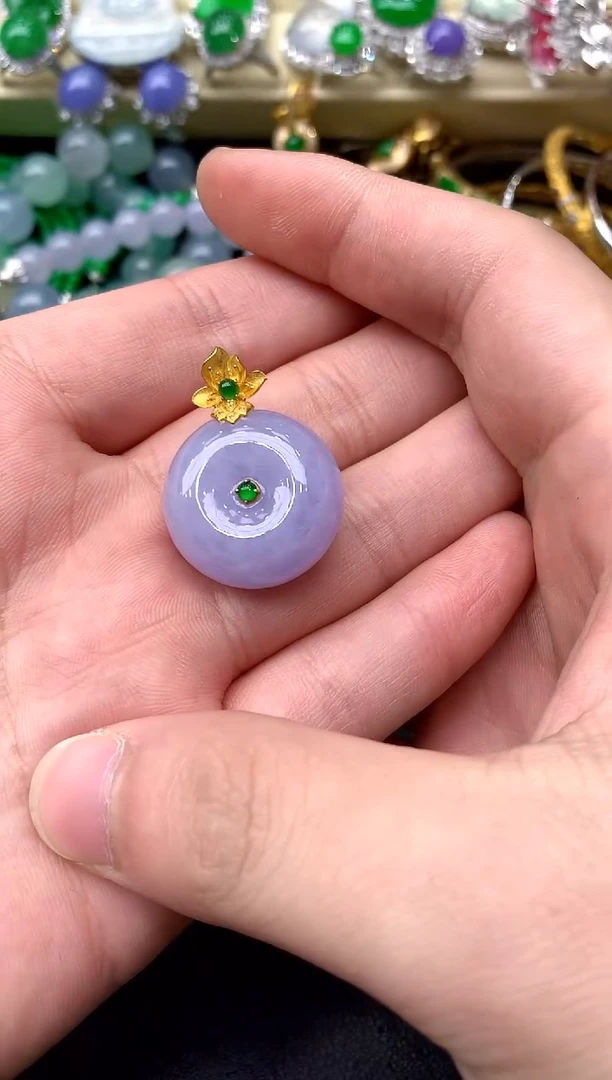 颈饰18K金镶嵌翡翠306 -中国好珍宝