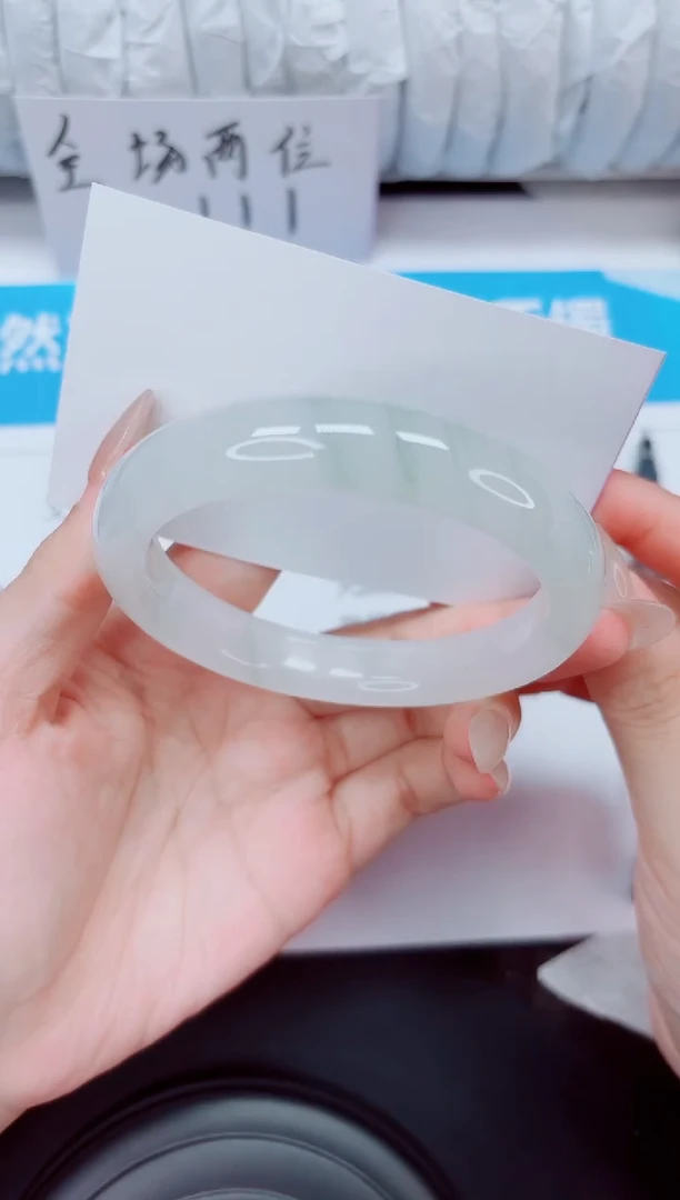 未镶嵌手镯石英质玉120-56