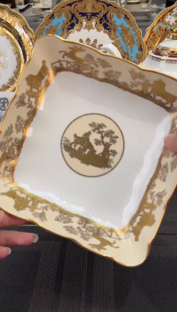 瓷片8英寸方形菜盘 正品