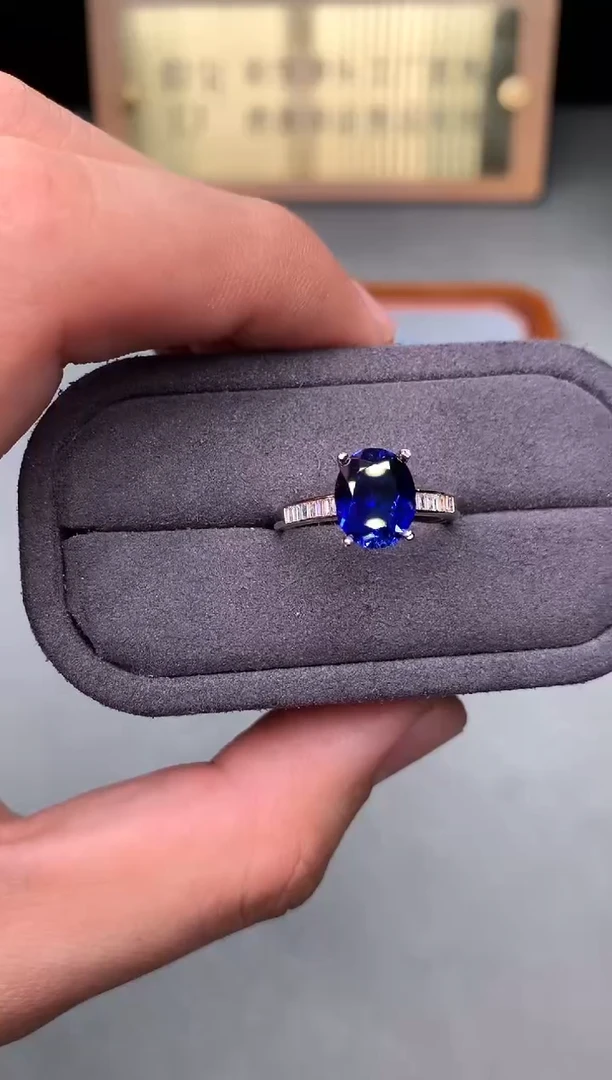 戒指蓝宝石银S925镶嵌4444