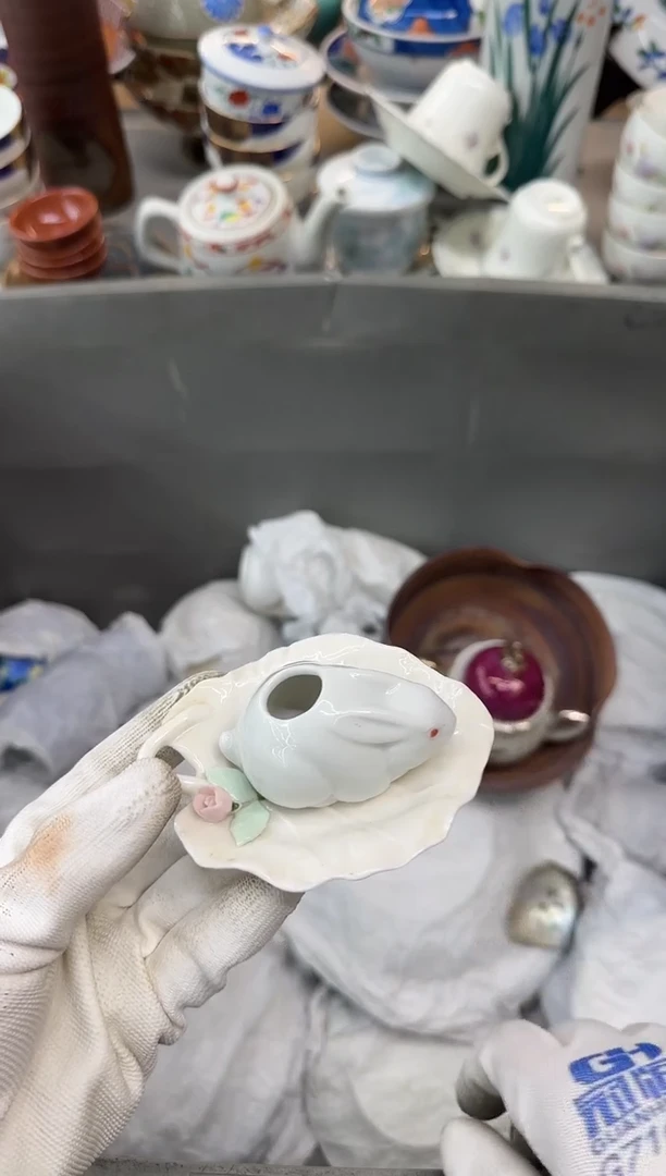 茶盏桃**酱瓷器瓷器瓷器瓷器