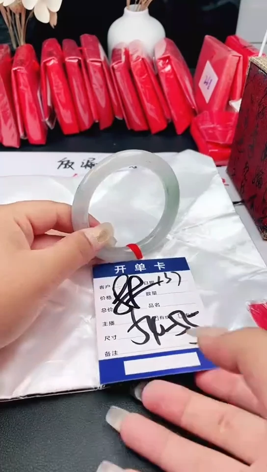 手镯圈口适合下单，圈口