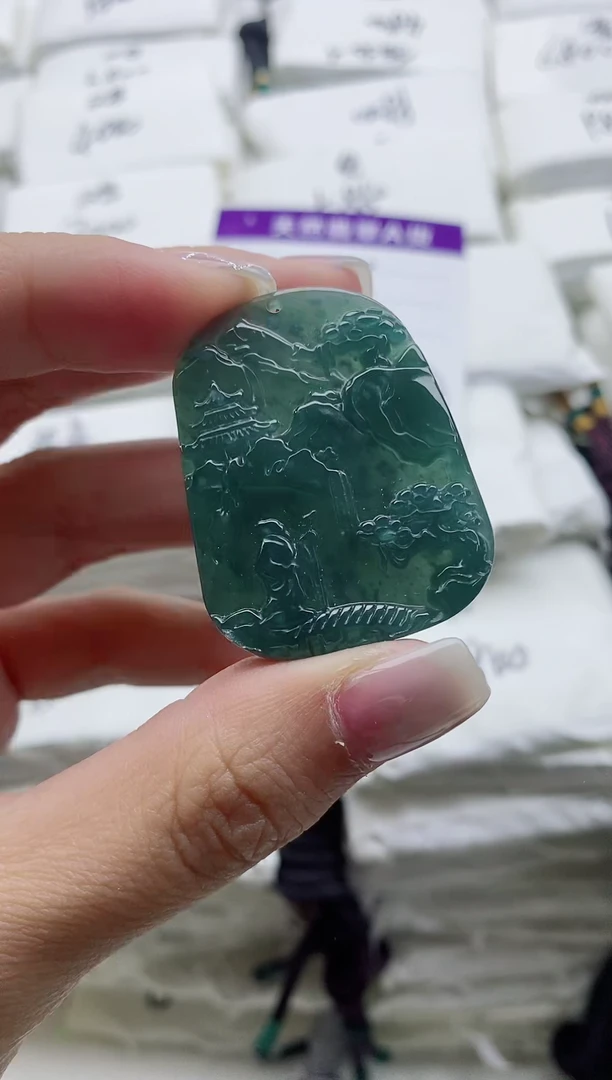 颈饰未镶嵌翡翠8