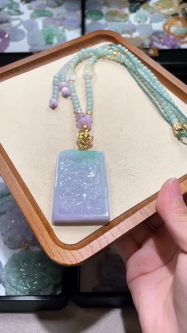 【闪购商品】翡翠颈饰未镶嵌吊坠