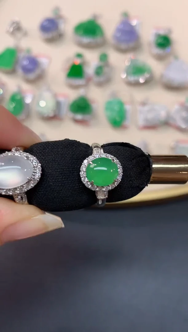 【闪购商品】翡翠戒指18K金镶嵌A57|11000