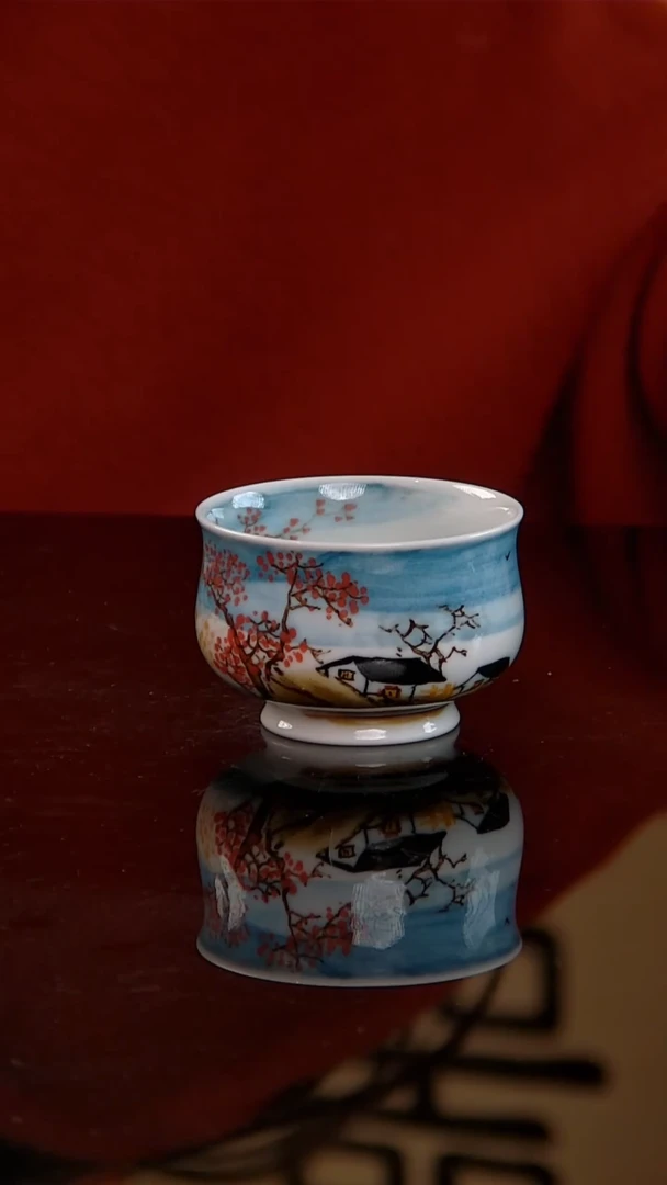 李华手绘釉中五彩江南小景炉式杯