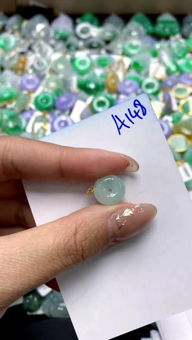 【闪购商品】翡翠颈饰18K金镶嵌1111111111111111