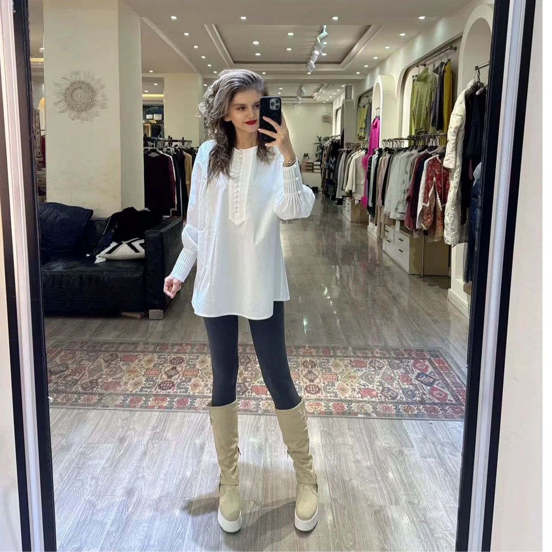 2024年自家原创设计袖子重工刺绣圆领带排扣子宽松高气质女款衬衫