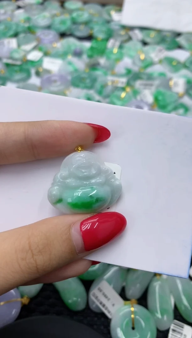 翡翠18K金镶嵌颈饰天然缅甸翡翠A货