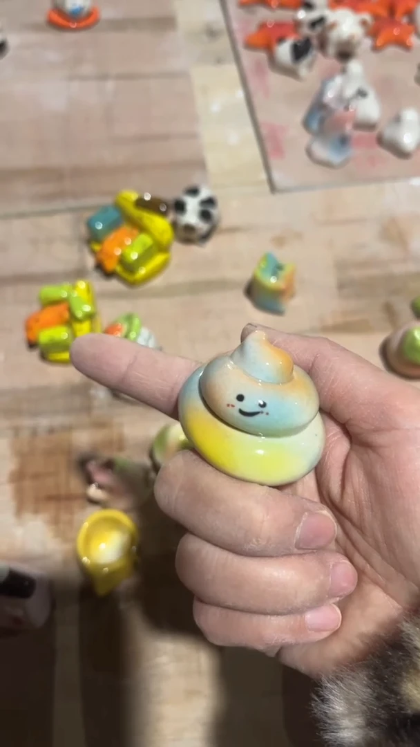 【闪购商品】摆件31微瑕手工陶瓷摆件