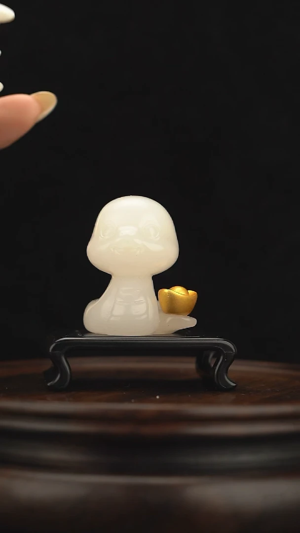 玉【灵蛇献宝】天然玉石摆件
