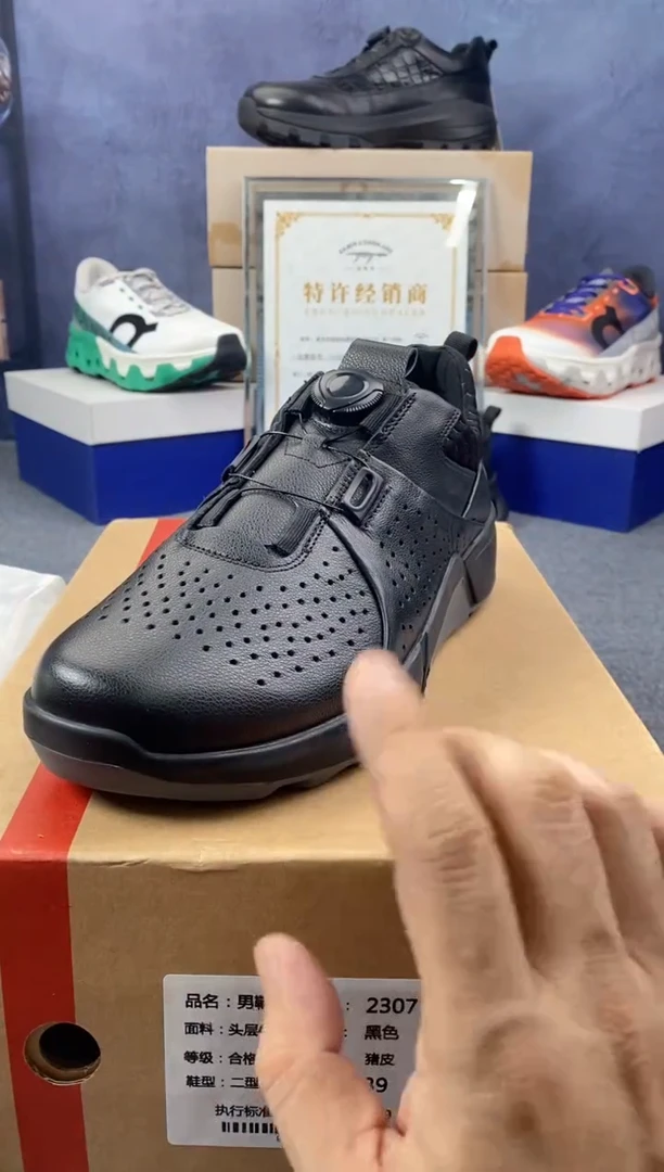 23071头层牛皮跨界多功能皮鞋（微瑕）皮鞋尺码39码