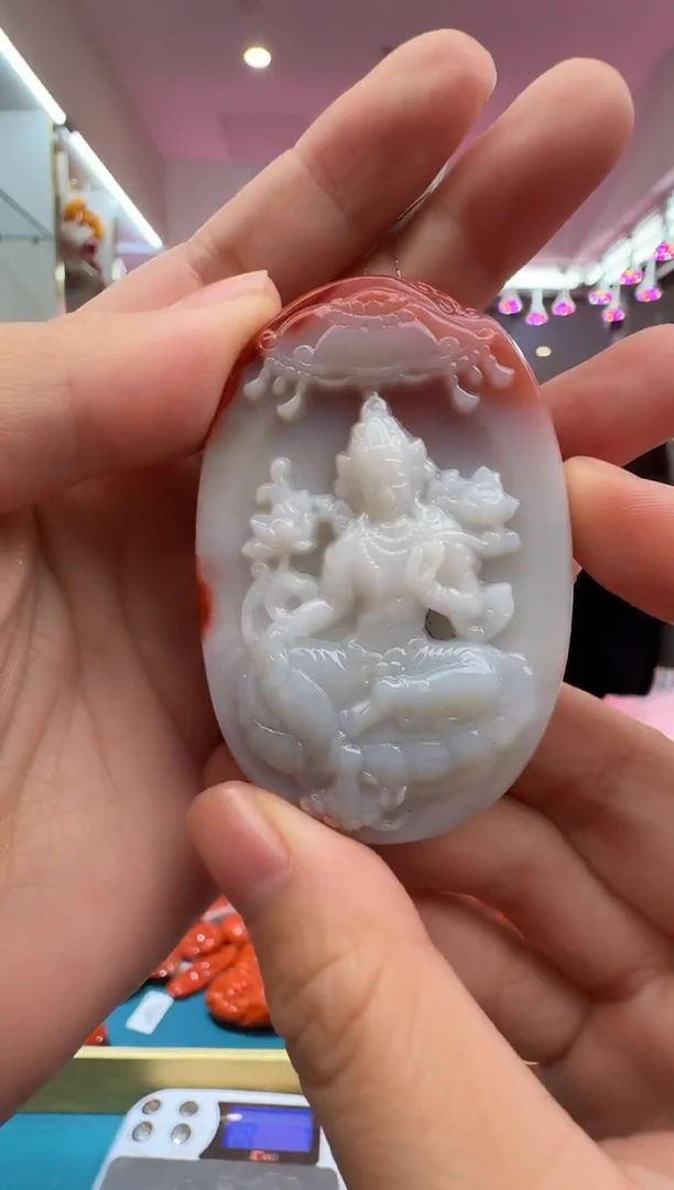 未镶嵌雕刻南红玛瑙020ZB1102产品一个