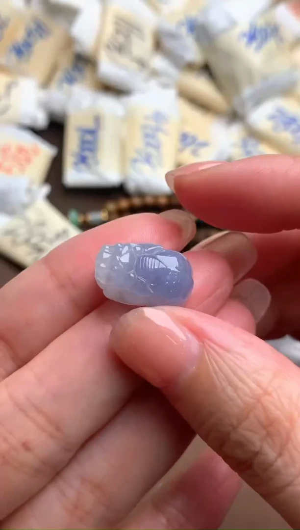 未镶嵌挂件翡翠一