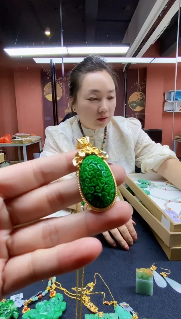 颈饰未镶嵌翡翠翡翠吊坠