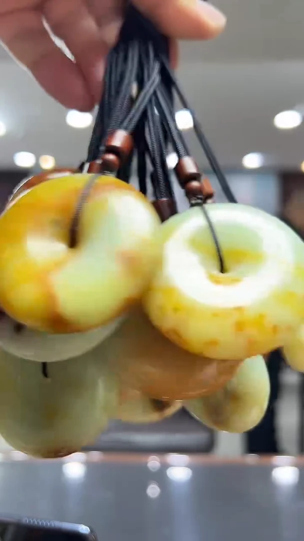 未镶嵌蛇纹石玉挂件平安扣-多样性发货其中发一