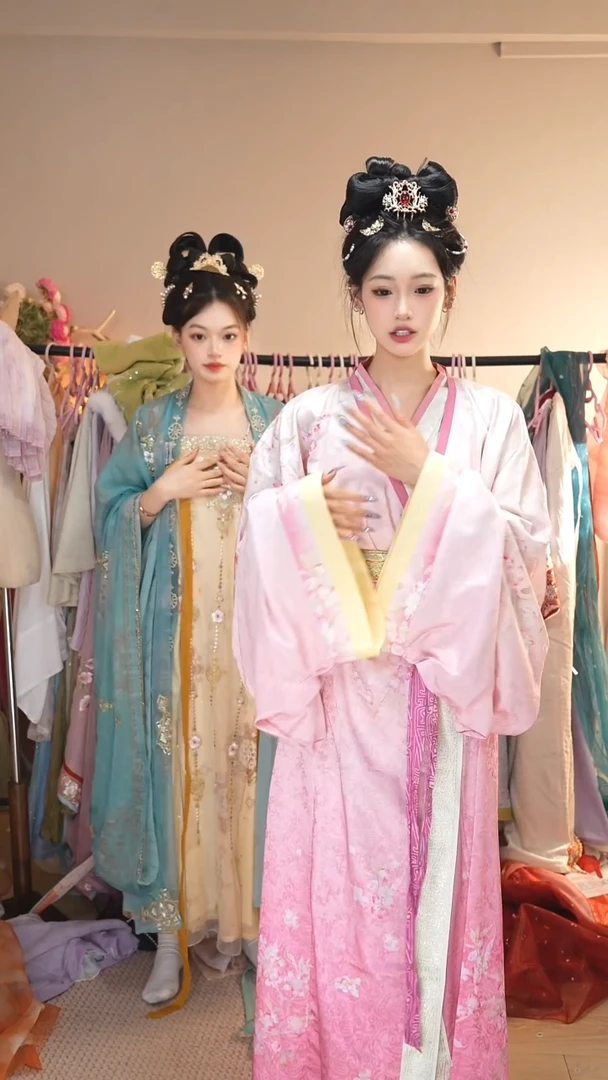 战国袍三件套 不退换