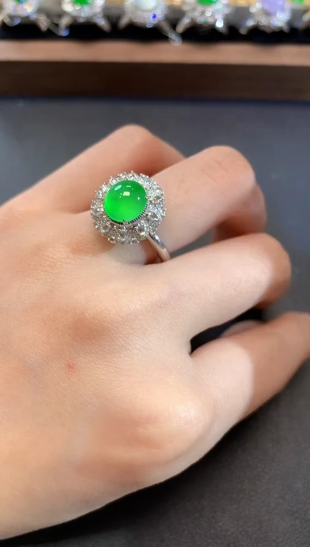 18K金镶嵌戒指翡翠A66