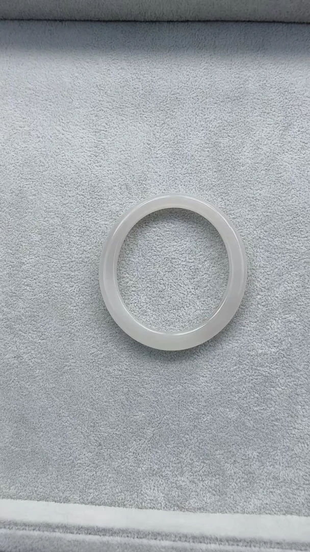 和田玉手镯未镶嵌105圈口56.6