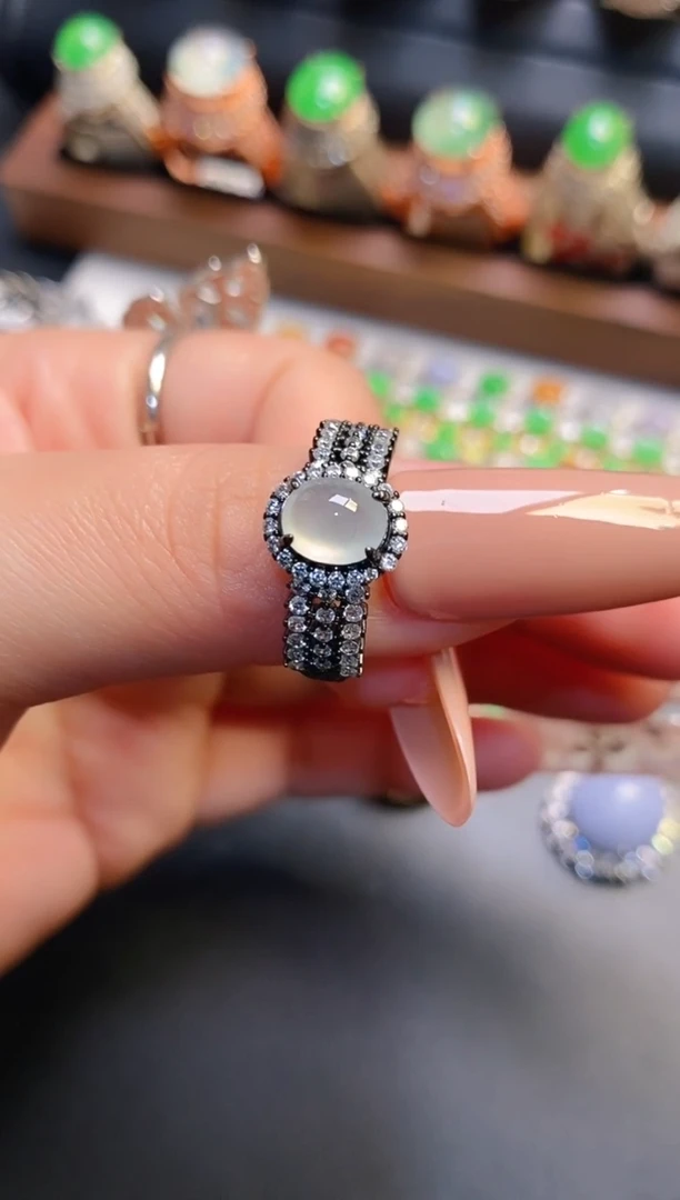 银S925镶嵌戒指翡翠天然