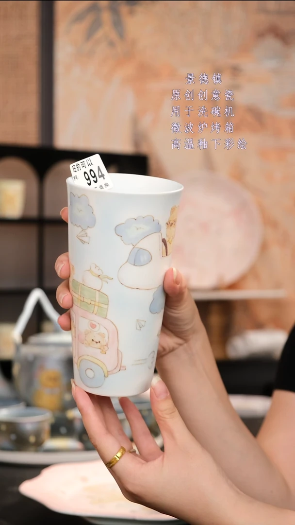 摆件景德镇手工手绘设计师款