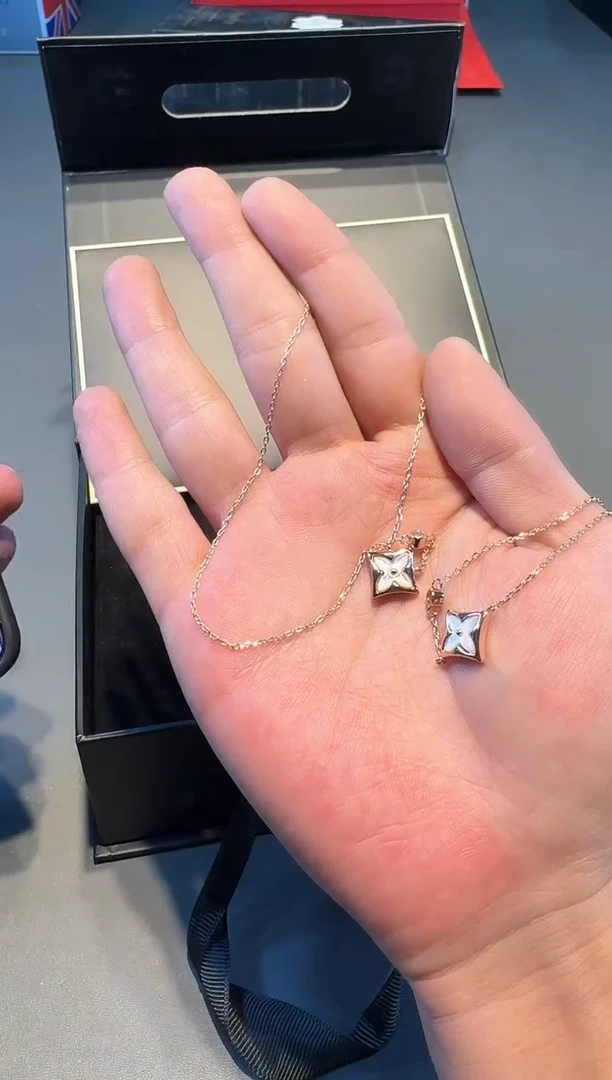 【闪购商品】瓷片白手+相新号开播全场福利保正保真