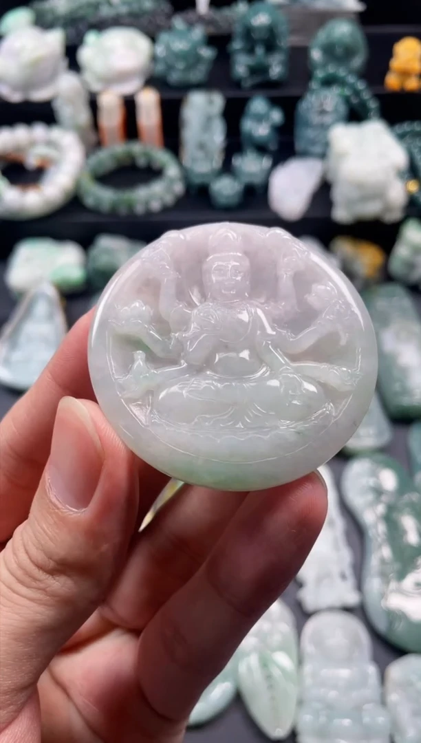 颈饰未镶嵌翡翠64  天然翡翠a货  千手观音