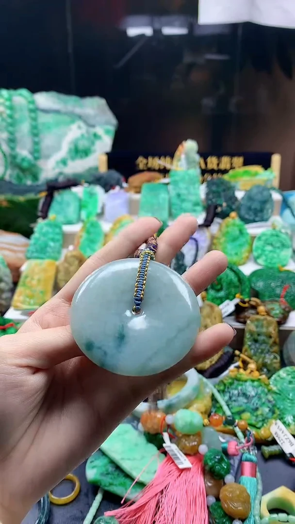颈饰未镶嵌翡翠天然缅甸翡翠a货