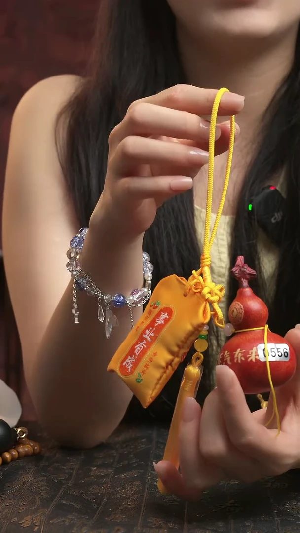 556号葫芦摆件挂件脖挂