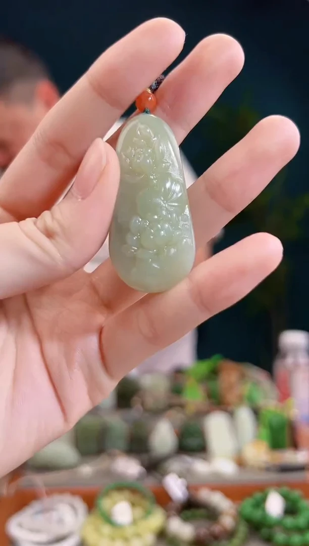颈饰未镶嵌和田玉多样性发货 拍一单发一个