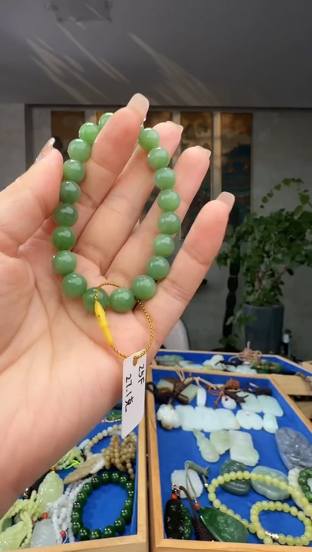 颈饰未镶嵌和田玉拍一发一