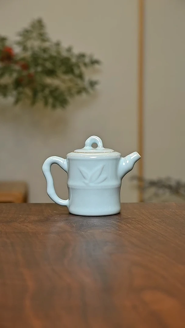 天青釉 手拉 竹节壶 微瑕 朱晓辉作品 150ml