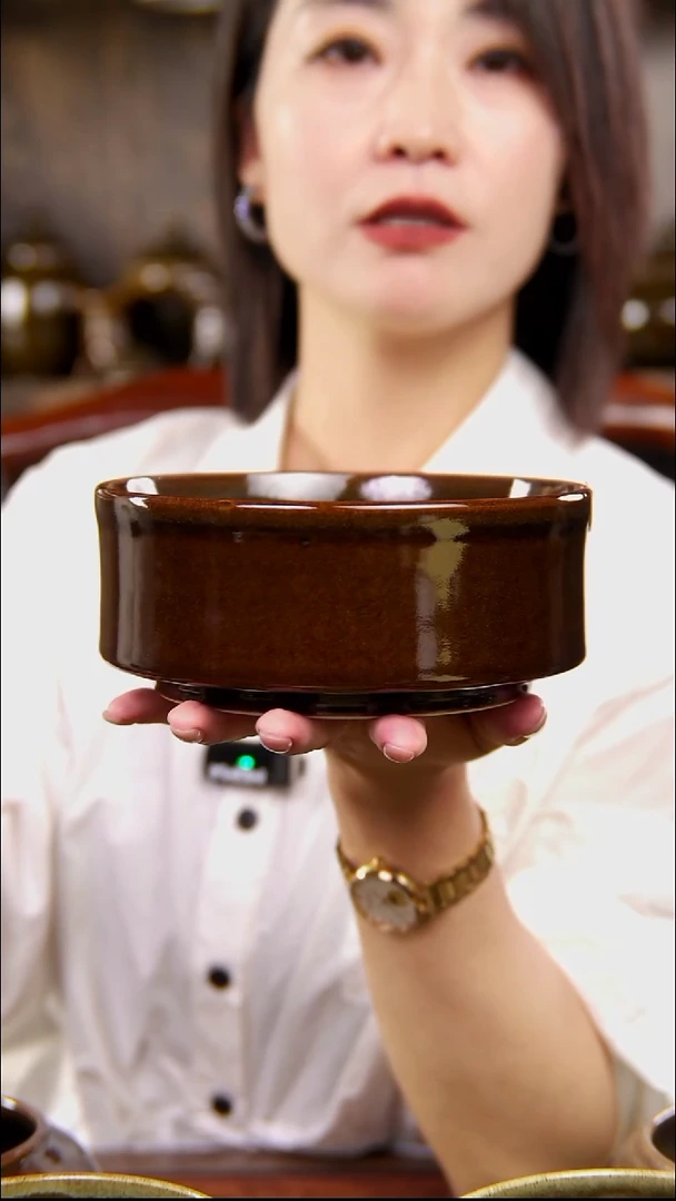鳝鱼黄色的茶洗
