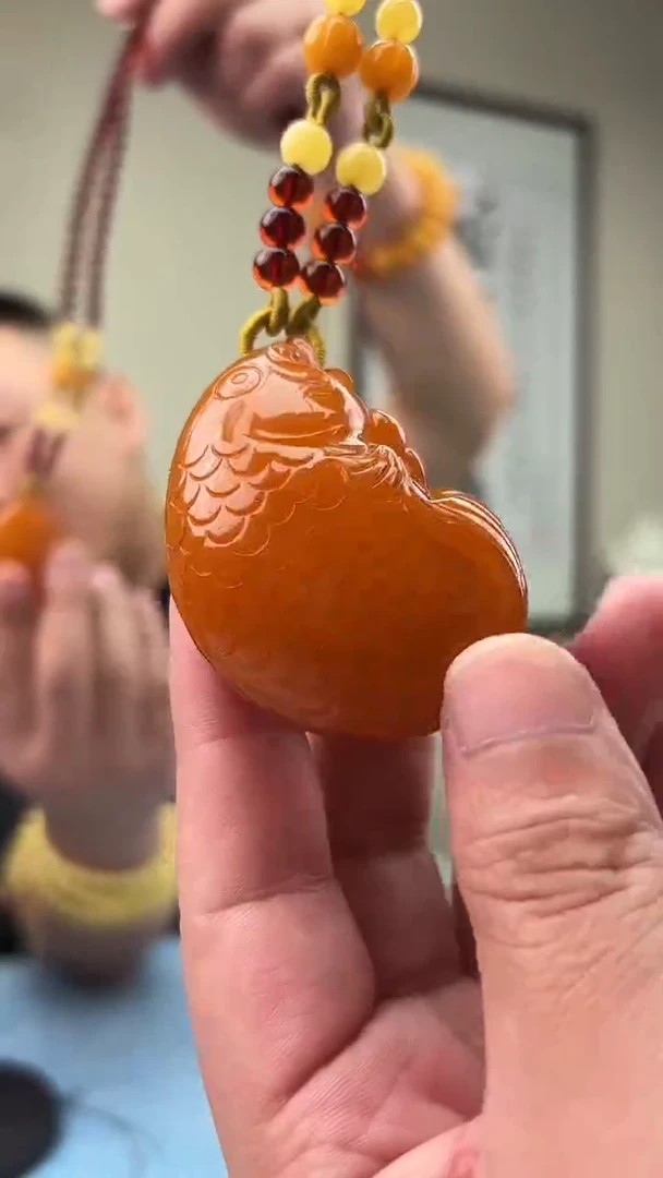 蜜蜡未镶嵌珠宝奇石H27，假一罚十多样性发其一H