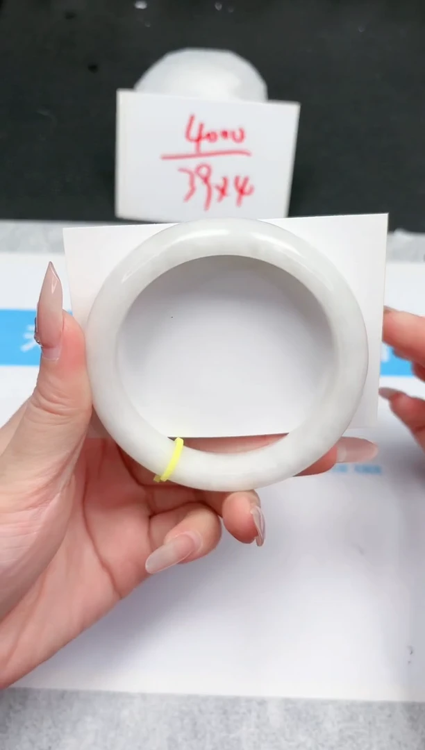 【闪购商品】和田玉手镯未镶嵌779-62