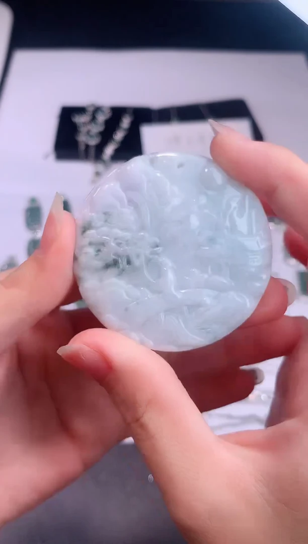 颈饰未镶嵌翡翠0芹0翡翠珠宝424