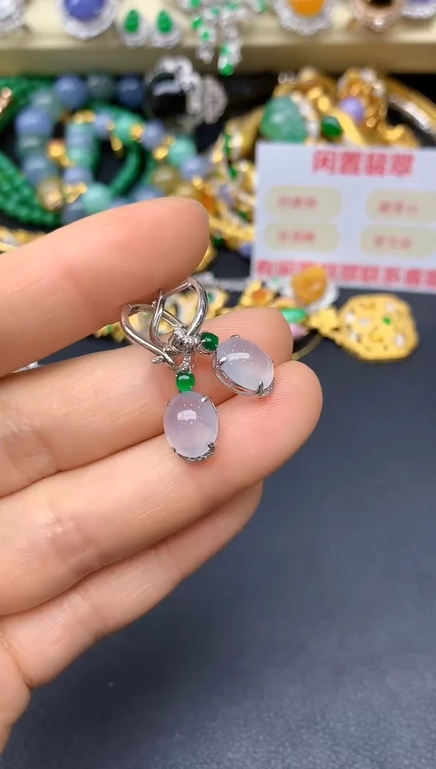 18K金镶嵌翡翠耳饰250-翡翠雪姐天天见