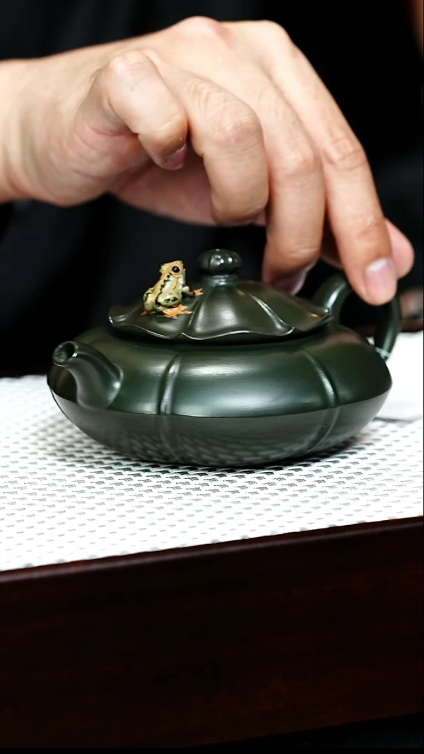 茶杯紫砂宜兴紫砂 青蛙莲子 绿泥 柳用江h396