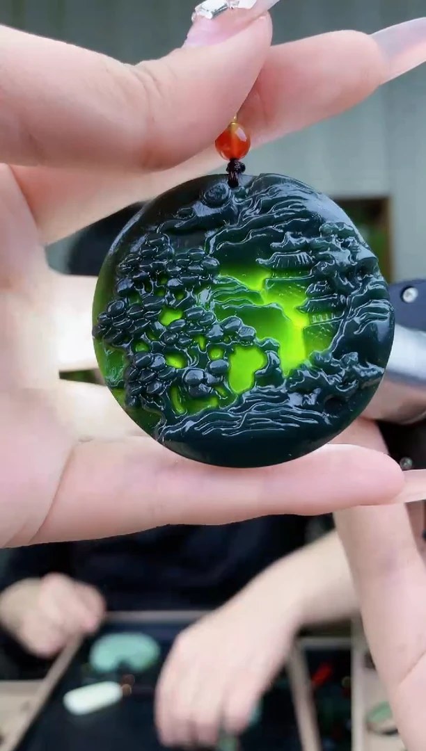 【闪购商品】和田玉挂件未镶嵌拍一发一，多样性发货！