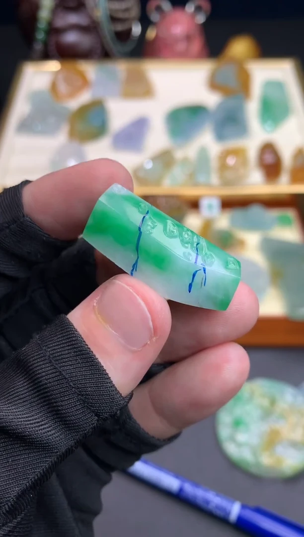 未镶嵌定制翡翠被****暖天然翡翠裸石（包工）