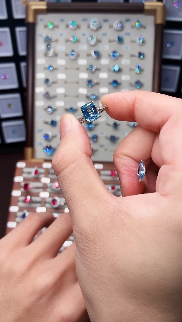 银S925镶嵌戒圈海蓝宝石1888