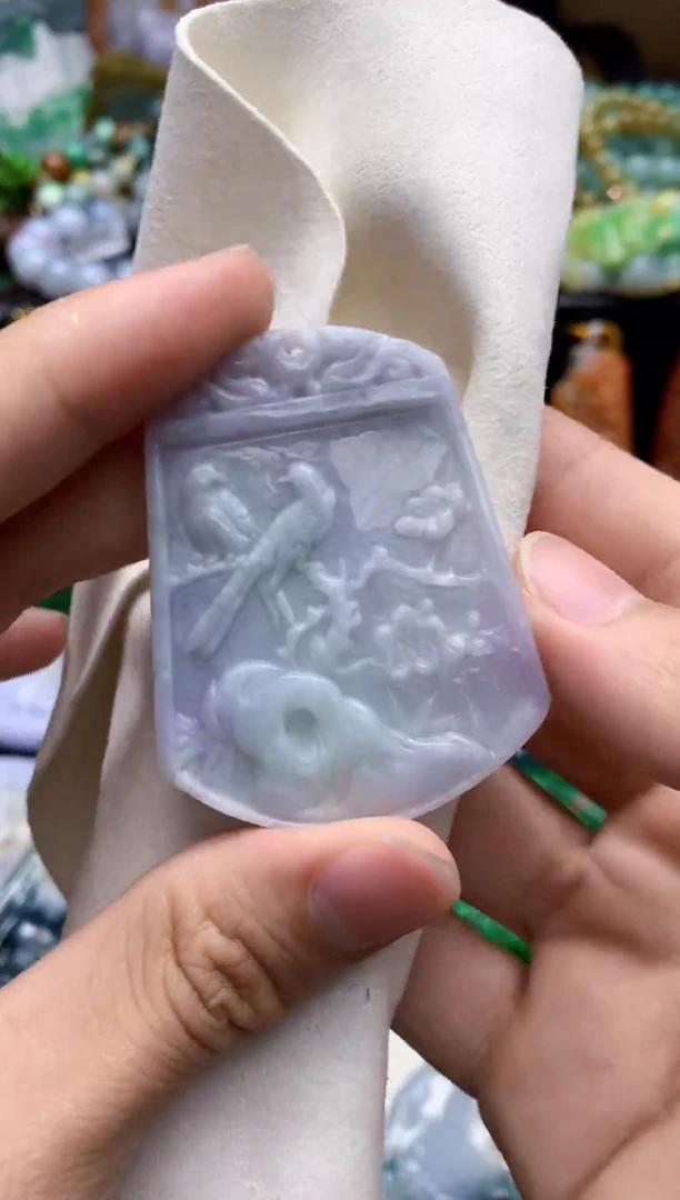 颈饰未镶嵌翡翠天然缅甸翡翠A货
