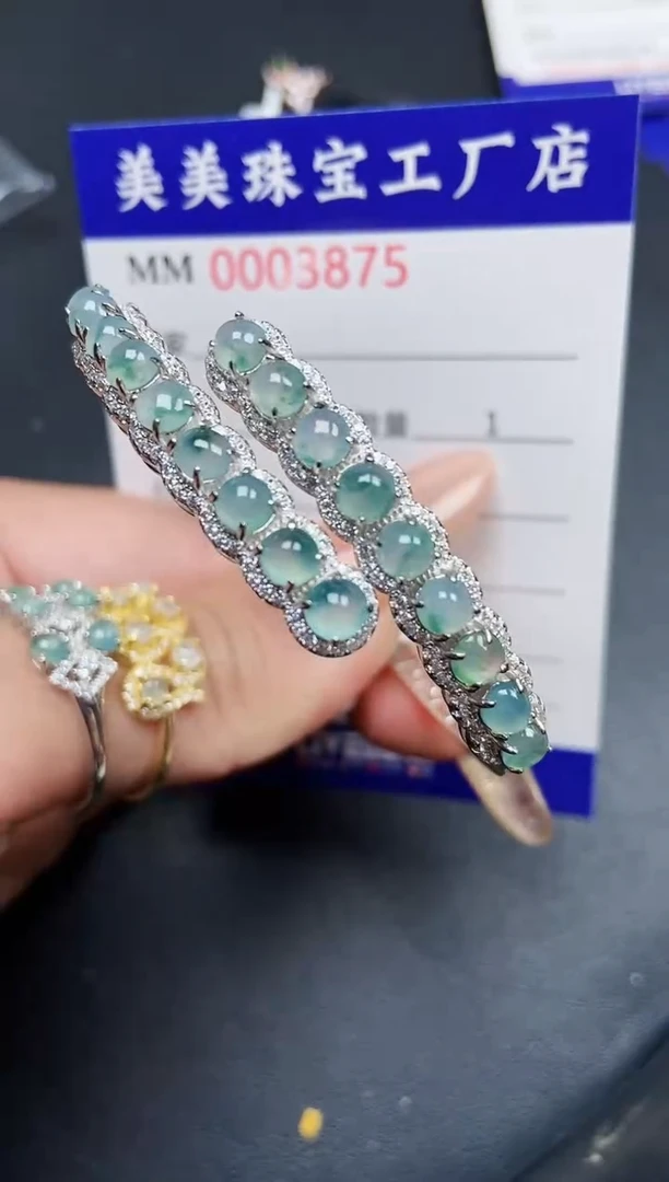 【闪购商品】翡翠颈饰银S925镶嵌3875