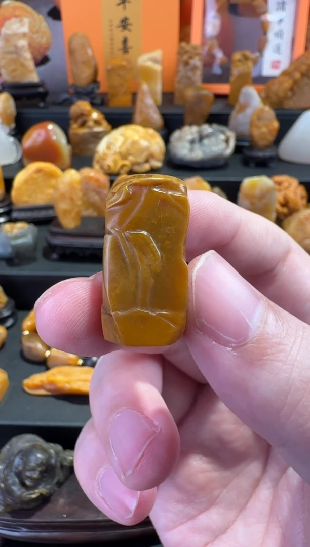 【闪购商品】田黄石半知田黄直播间