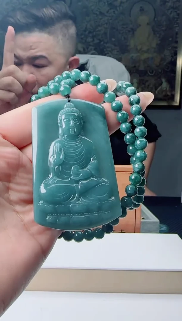 【闪购商品】翡翠颈饰未镶嵌11111111