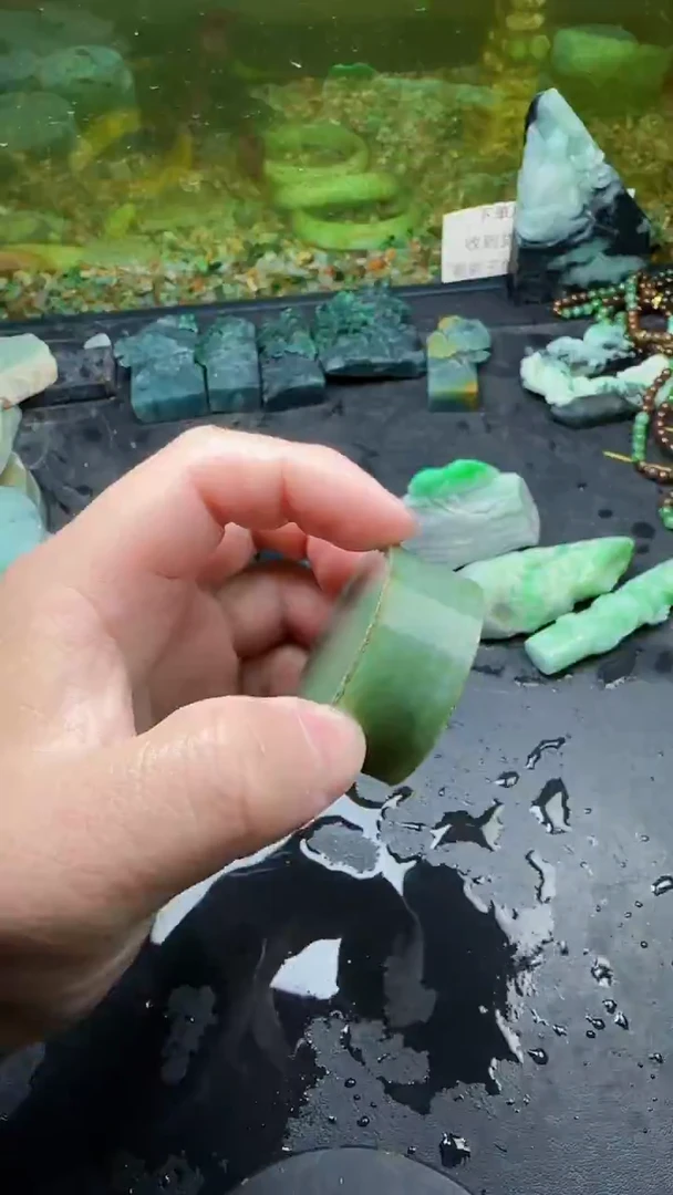 【闪购商品】翡翠颈饰未镶嵌085天然翡翠