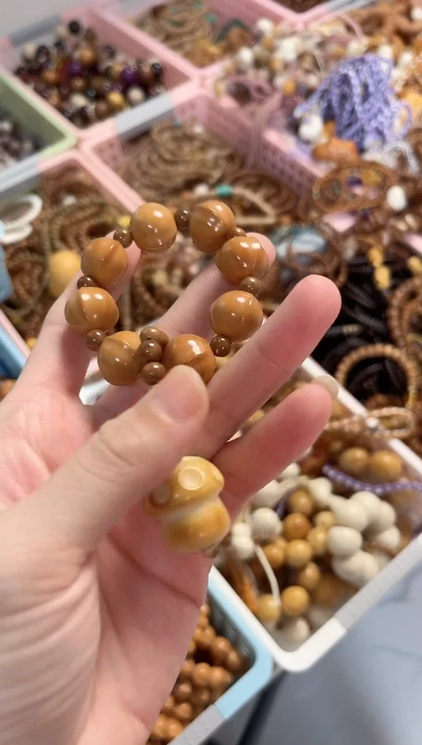 手串菩提根/象牙果猴头鲨鱼背蘑菇手捻 14mm